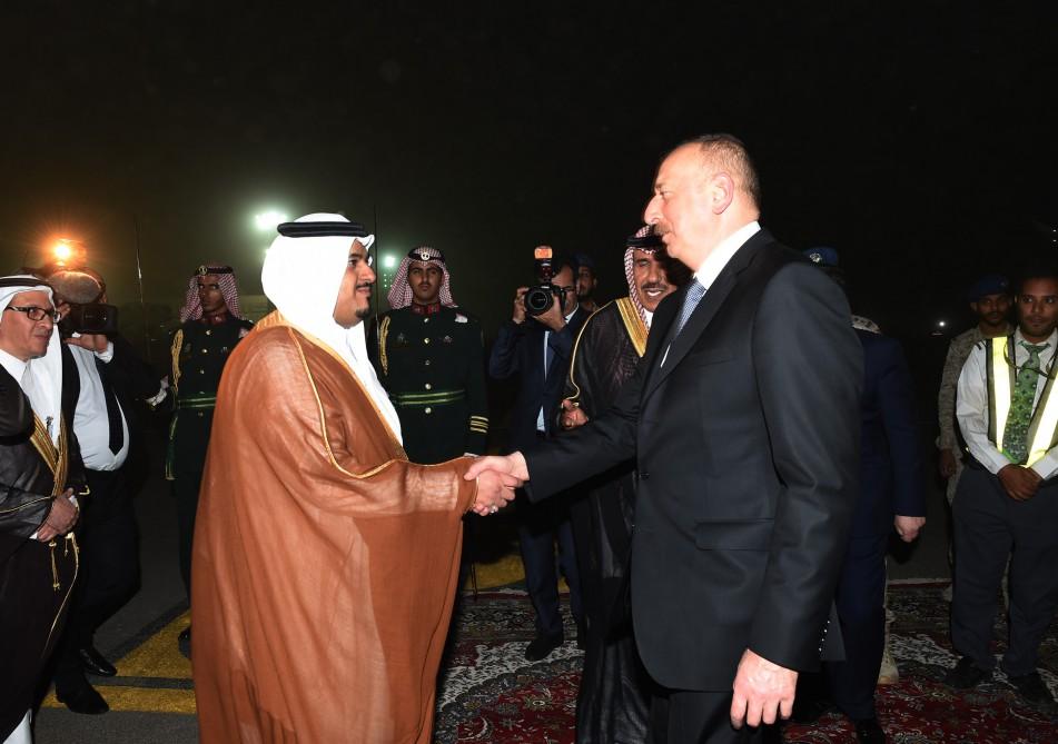 Prezident İlham Əliyev Səudiyyə Ərəbistanına səfərə gəlib (FOTO)