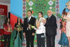 "Zəfər günləri": İslamiadada qalib gələn idmançılar mükafatlandırılıb (FOTO)