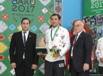 "Zəfər günləri": İslamiadada qalib gələn idmançılar mükafatlandırılıb (FOTO)