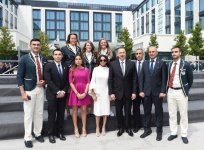 Prezident İlham Əliyev və xanımı IV İslam Həmrəyliyi Oyunlarının qalibləri, məşqçilər və idman ictimaiyyətinin nümayəndələri ilə görüşdə iştirak ediblər (YENİLƏNİB-2) (FOTO)
