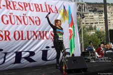 28 May - Respublika Günü münasibətilə yürüş keçirilib (FOTO)