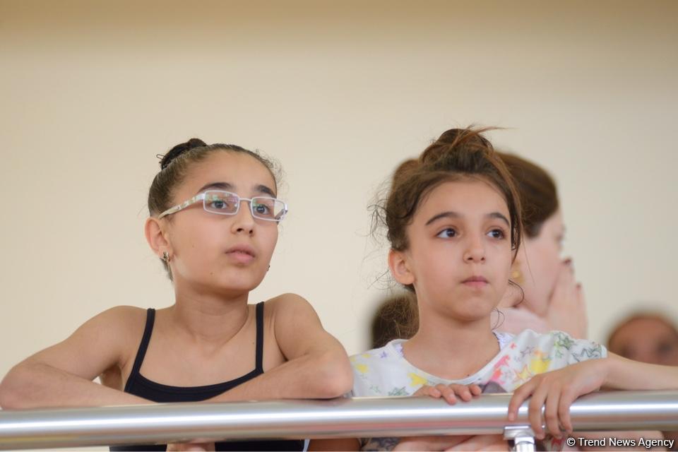 Kürdəmirdə bədii gimnastika üzrə 3-cü Kubok yarışı keçirilir (FOTO)
