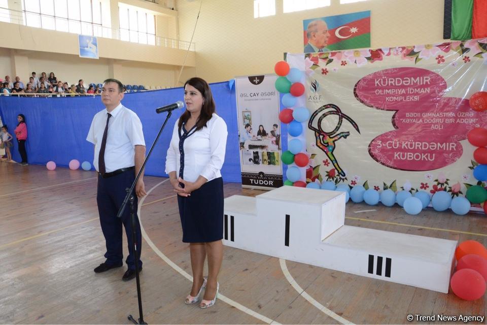 Kürdəmirdə bədii gimnastika üzrə 3-cü Kubok yarışı keçirilir (FOTO)