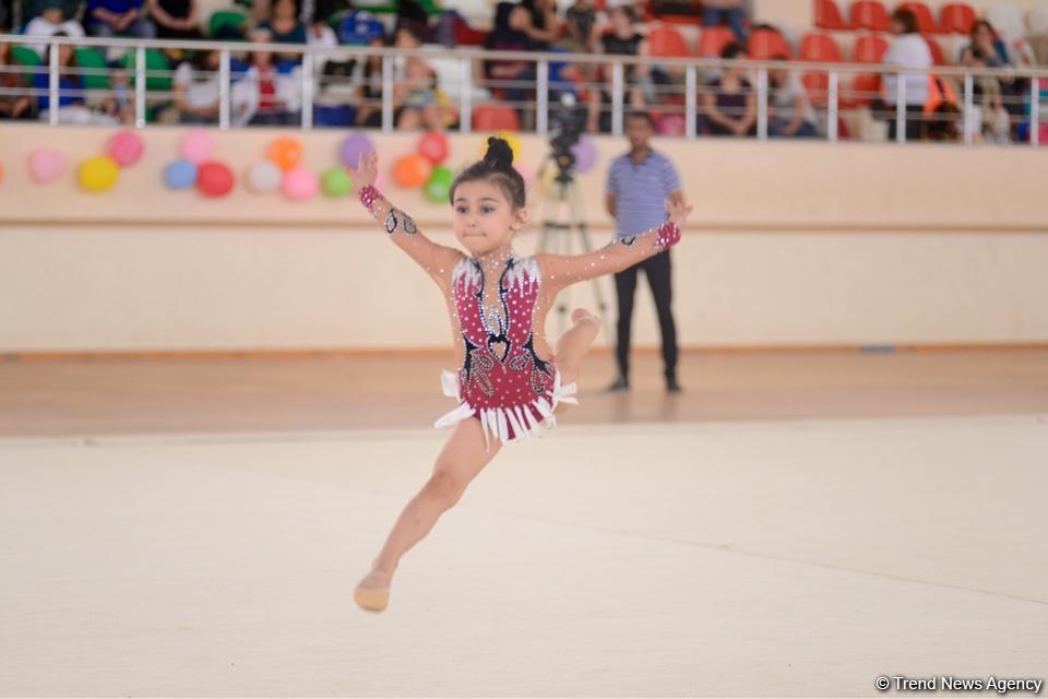 Kürdəmirdə bədii gimnastika üzrə 3-cü Kubok yarışı keçirilir (FOTO)