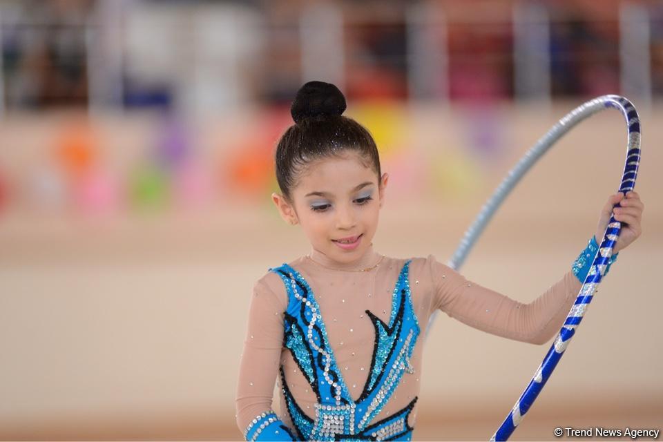 Kürdəmirdə bədii gimnastika üzrə 3-cü Kubok yarışı keçirilir (FOTO)