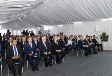 Birinci vitse-prezident Mehriban Əliyeva məcburi köçkün ailələri üçün yaşayış kompleksinin təməlqoyma mərasimində iştirak edib (FOTO) (YENİLƏNİB 2)