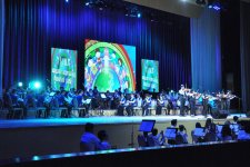 Heydər Əliyev Sarayında möhtəşəm bayram konserti (FOTO)