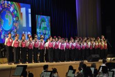 Heydər Əliyev Sarayında möhtəşəm bayram konserti (FOTO)
