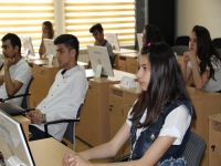 Bilik Fondu bölgə abituriyentləri üçün videokonfrans keçirib (FOTO)