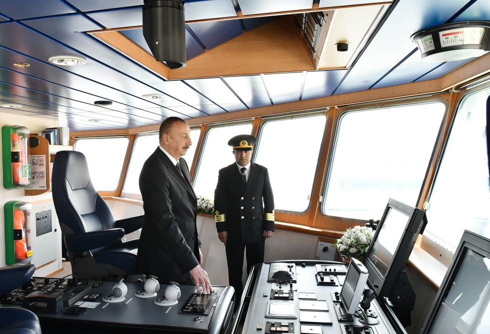 Prezident İlham Əliyev "Cəbrayıl" və "Qubadlı" gəmilərinin istismara verilməsi mərasimində iştirak edib (FOTO) (YENİLƏNİB)
