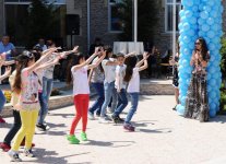 Heydər Əliyev Fondunun vitse-prezidenti Leyla Əliyeva uşaqlar üçün şənlikdə iştirak edib (FOTO)