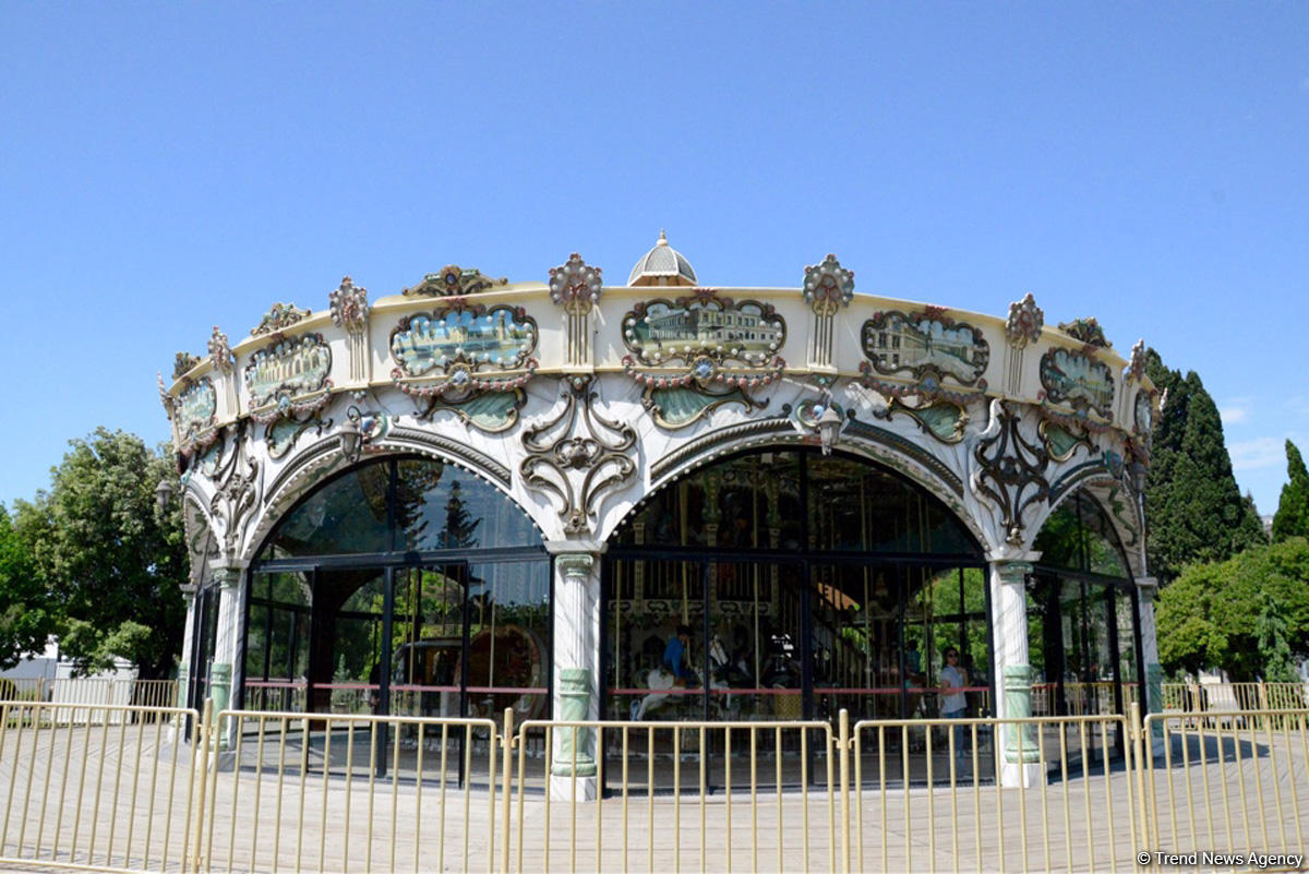 Bakı bulvarında keçirilən aksiyadan FOTOLAR