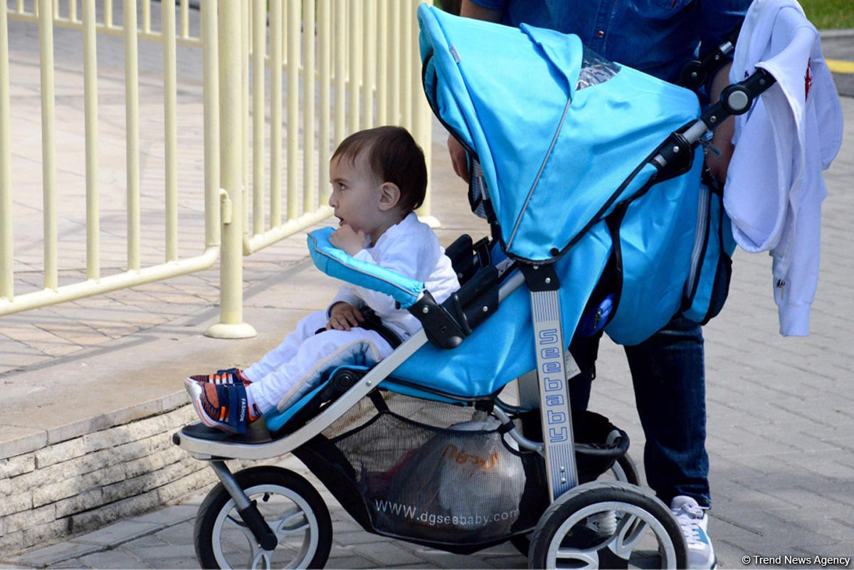 Bakı bulvarında keçirilən aksiyadan FOTOLAR