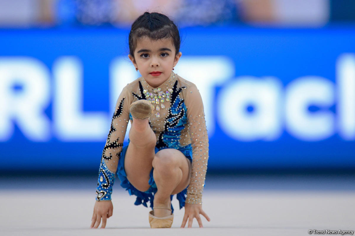 Uşaqların Beynəlxalq Müdafiəsi Gününə həsr olunmuş bədii gimnastika yarışına start verilib (FOTO)