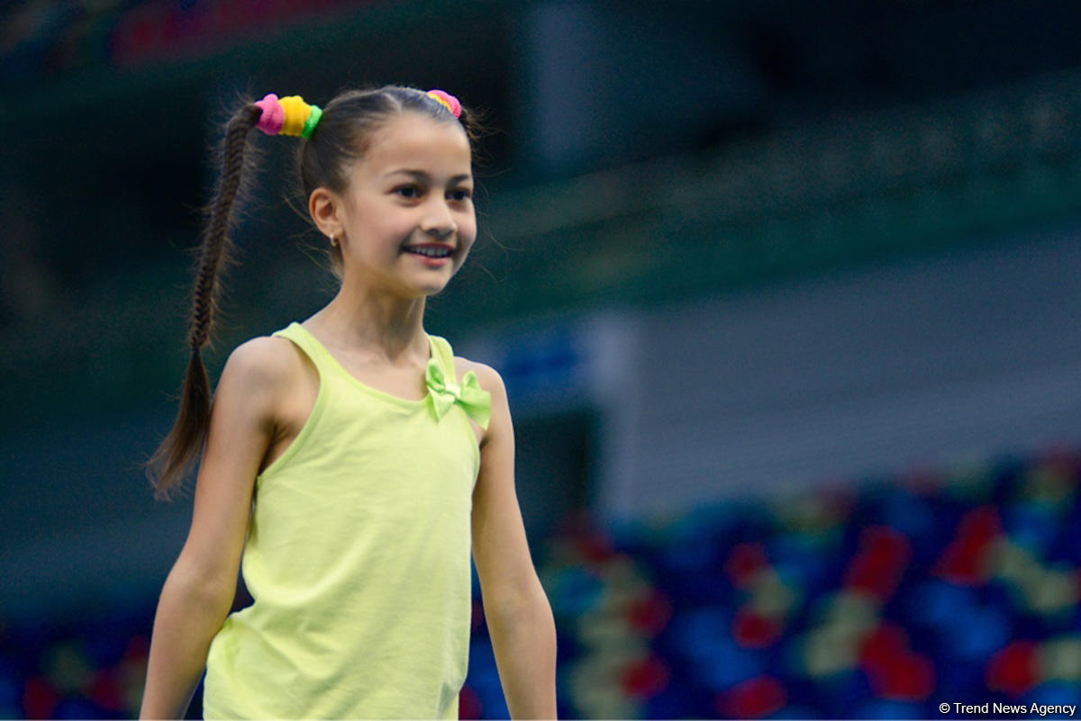 Uşaqların Beynəlxalq Müdafiəsi Gününə həsr olunmuş bədii gimnastika yarışına start verilib (FOTO)
