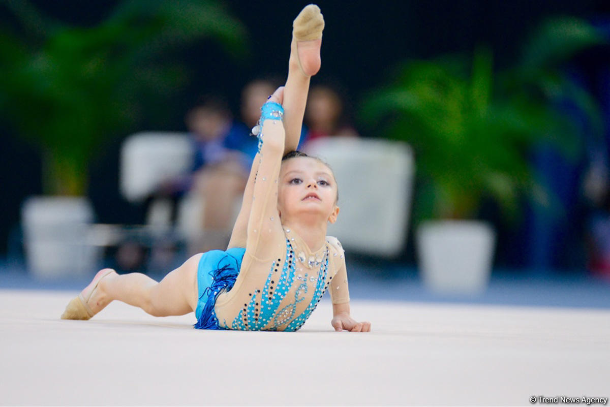 Uşaqların Beynəlxalq Müdafiəsi Gününə həsr olunmuş bədii gimnastika yarışına start verilib (FOTO)