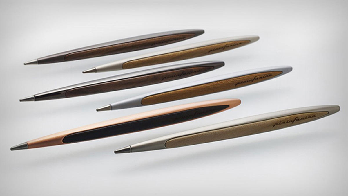 Mürəkkəbi bitməyən qələm istehsal edilib (FOTO/VİDEO)