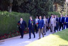 Akademik Mir-Məmməd Cavad-zadənin 90 illik yubileyinə həsr olunmuş beynəlxalq konfrans keçirilib (FOTO)