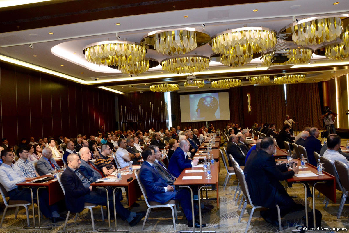 Akademik Mir-Məmməd Cavad-zadənin 90 illik yubileyinə həsr olunmuş beynəlxalq konfrans keçirilib (FOTO)