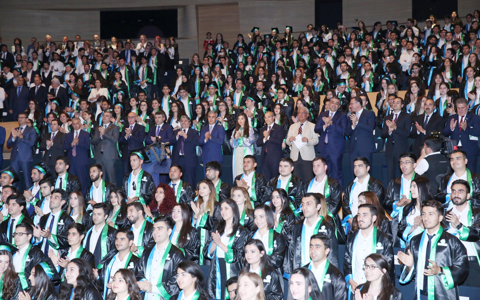 Heydər Əliyev Fondunun vitse-prezidenti Leyla Əliyeva “SABAH-ın məzunu” mərasimində iştirak edib (FOTO)