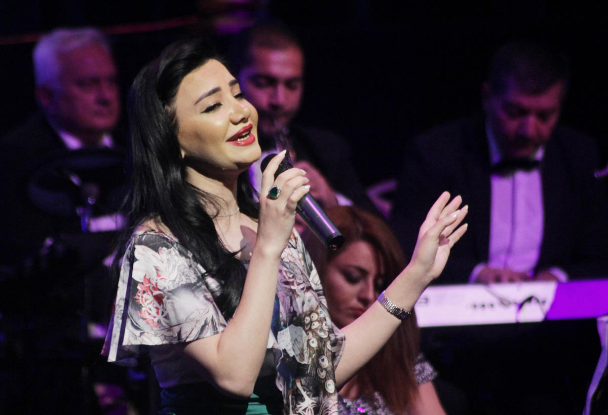 Heydər Əliyev Sarayında Emin Sabitoğlunun mahnılarından ibarət konsert keçirilib (FOTO)