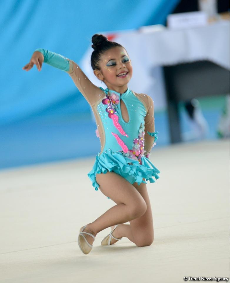 Bədii gimnastika üzrə "Nar şahzadəsi" və Göyçay Açıq birinciliyinə start verilib (FOTO)