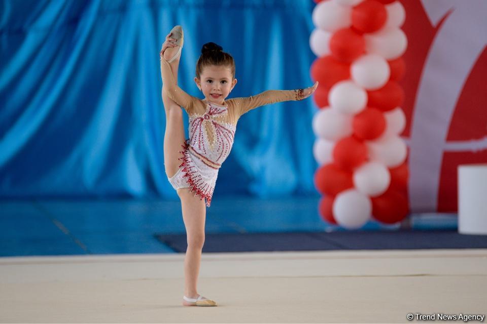 Bədii gimnastika üzrə "Nar şahzadəsi" və Göyçay Açıq birinciliyinə start verilib (FOTO)