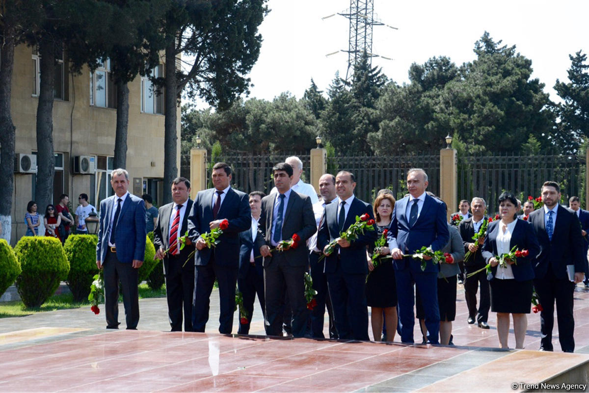 SOCAR Neft Emalı Zavodunda yeni qurğu istifadəyə verib (FOTO)