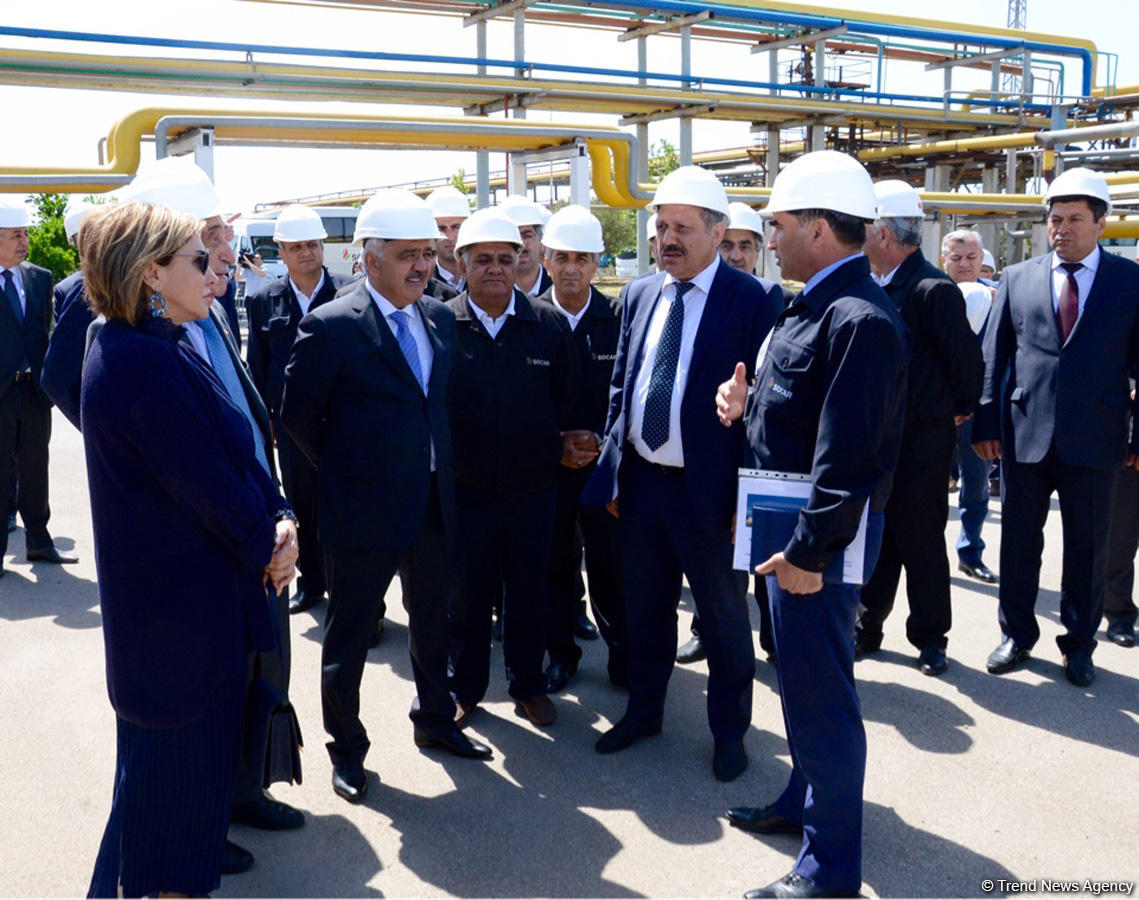 SOCAR Neft Emalı Zavodunda yeni qurğu istifadəyə verib (FOTO)