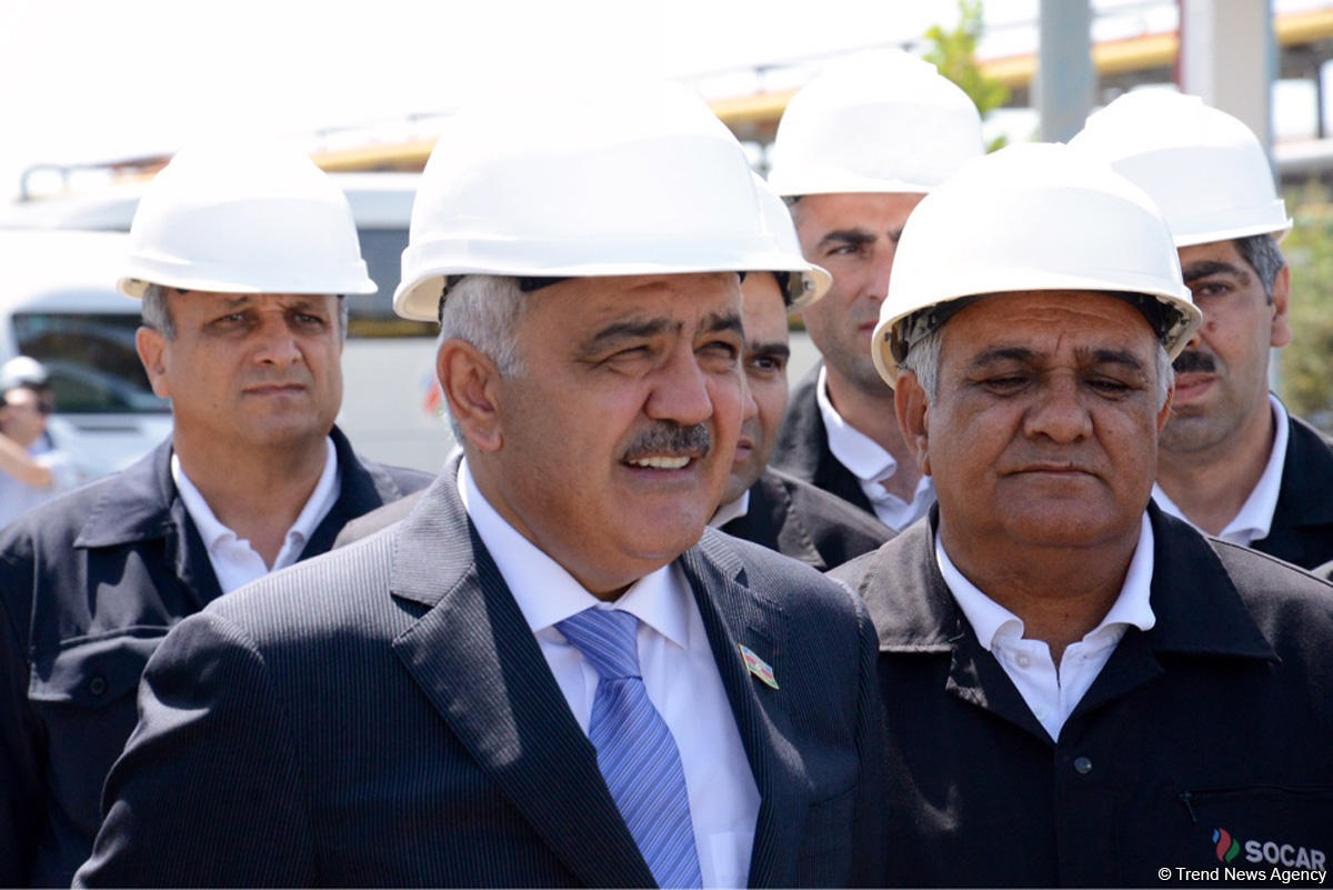 SOCAR Neft Emalı Zavodunda yeni qurğu istifadəyə verib (FOTO)