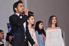 Gənc estrada ifaçılarının konserti keçirilib (FOTO)