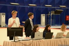 İdman və akrobatika gimnastikası üzrə Bakı çempionatı və Azərbaycan birinciliklərinə start verildi (FOTO)