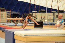 İdman və akrobatika gimnastikası üzrə Bakı çempionatı və Azərbaycan birinciliklərinə start verildi (FOTO)