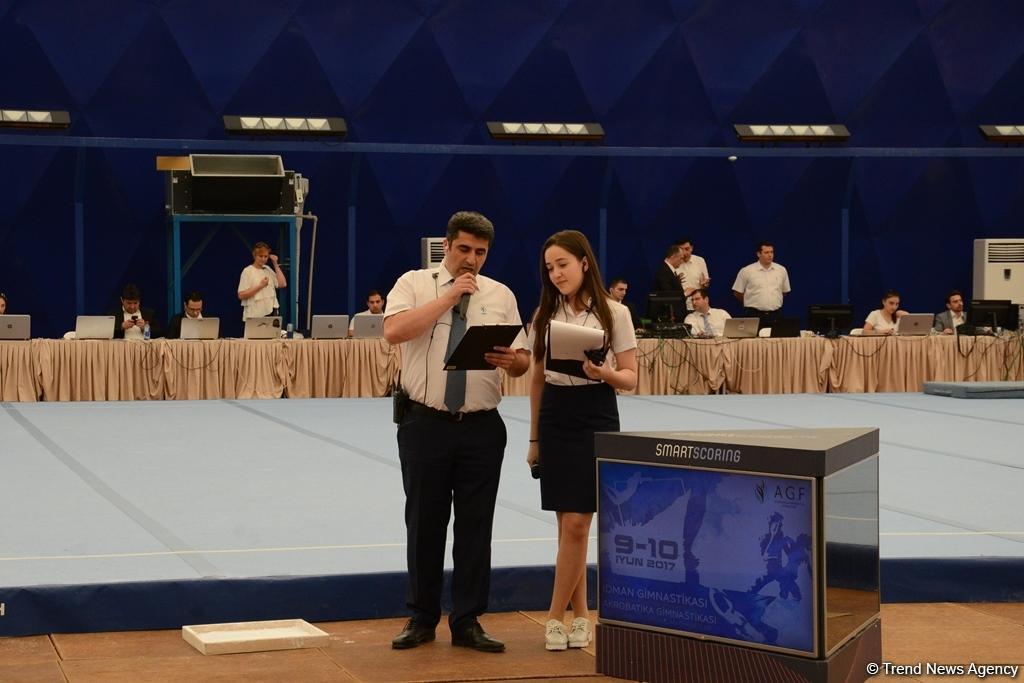 İdman və akrobatika gimnastikası üzrə Bakı çempionatı və Azərbaycan birinciliklərinə start verildi (FOTO)