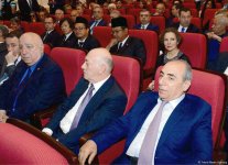 Energetika naziri Natiq Əliyevlə vida mərasimi keçirilib (FOTO) (YENİLƏNİB)