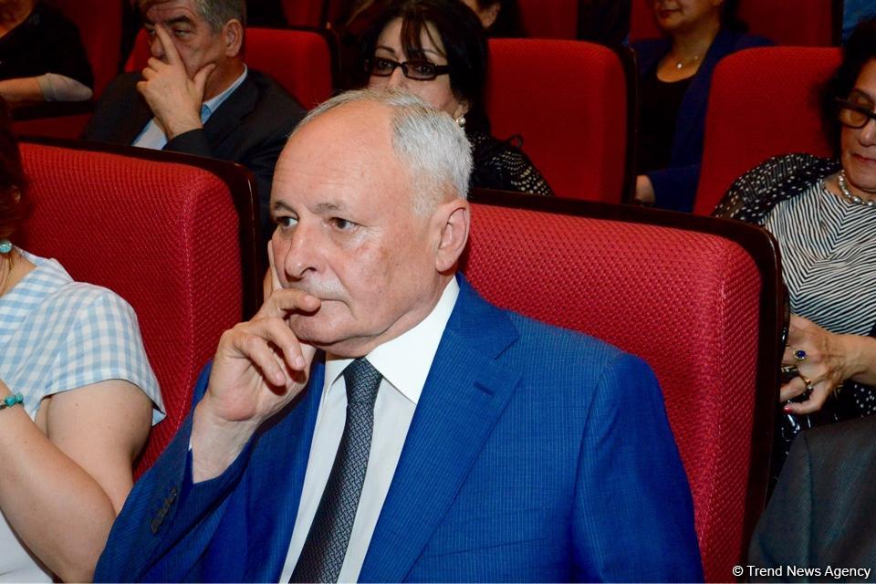 Energetika naziri Natiq Əliyevlə vida mərasimi keçirilib (FOTO) (YENİLƏNİB)