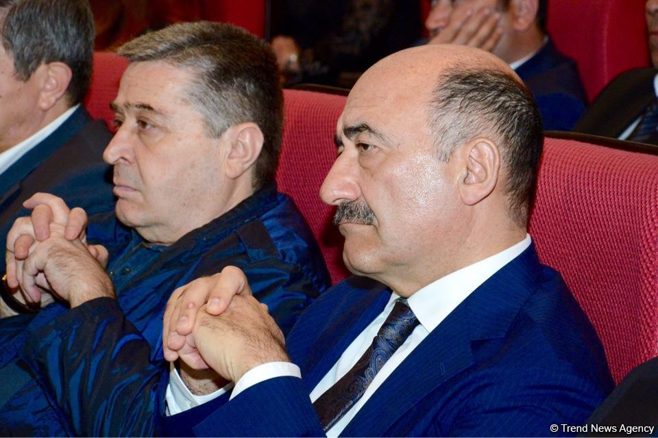 Energetika naziri Natiq Əliyevlə vida mərasimi keçirilib (FOTO) (YENİLƏNİB)