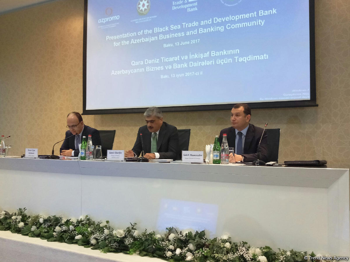 Qara Dəniz Ticarət və İnkişaf Bankı Azərbaycana 360 milyon avro kredit ayırıb (FOTO)