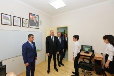 Prezident İlham Əliyev Cocuq Mərcanlıda yeni inşa olunan məktəblə tanış olub (FOTO)