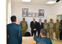 Prezident İlham Əliyev Cocuq Mərcanlıda yeni inşa olunan məktəblə tanış olub (FOTO)