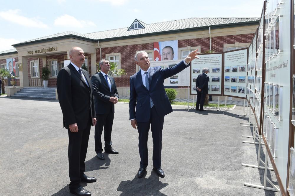 Prezident İlham Əliyev Cocuq Mərcanlıda yeni inşa olunan məktəblə tanış olub (FOTO)