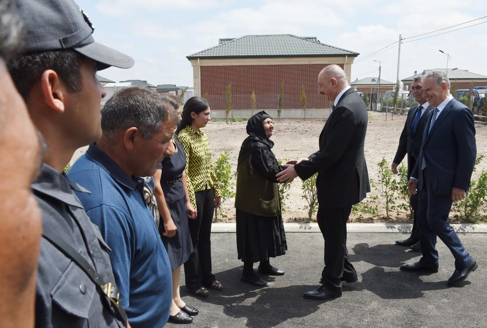 Prezident İlham Əliyev: Gün gələcək, Azərbaycan bayrağı Şuşada da qaldırılacaq (FOTO)