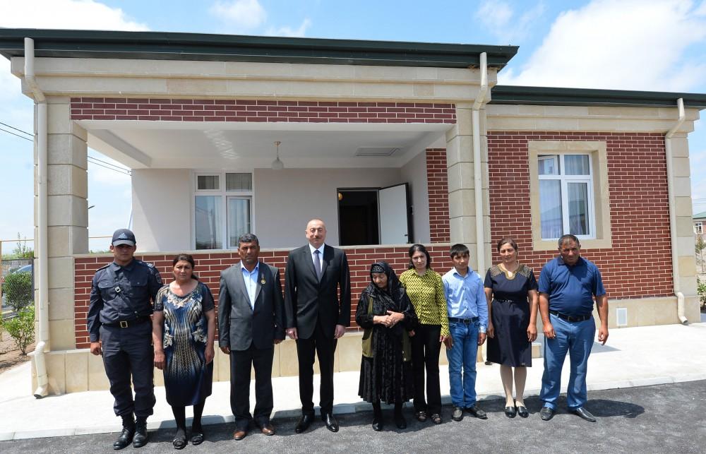 Prezident İlham Əliyev: Gün gələcək, Azərbaycan bayrağı Şuşada da qaldırılacaq (FOTO)