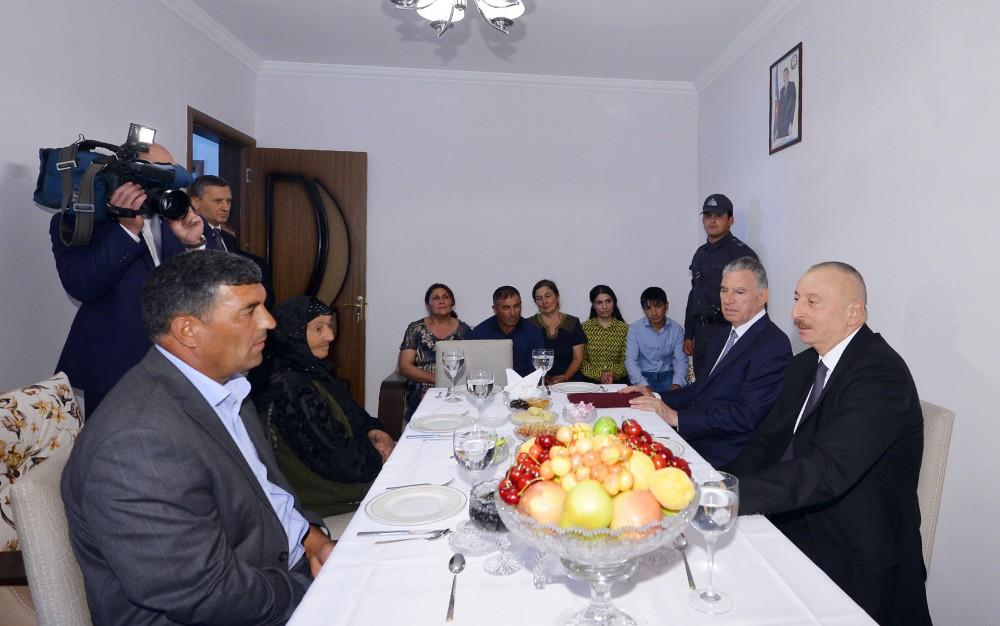 İlham Əliyev: İşğala baxmayaraq, Azərbaycan inkişaf edir, güclənir, beynəlxalq arenada mövqelərini möhkəmləndirir