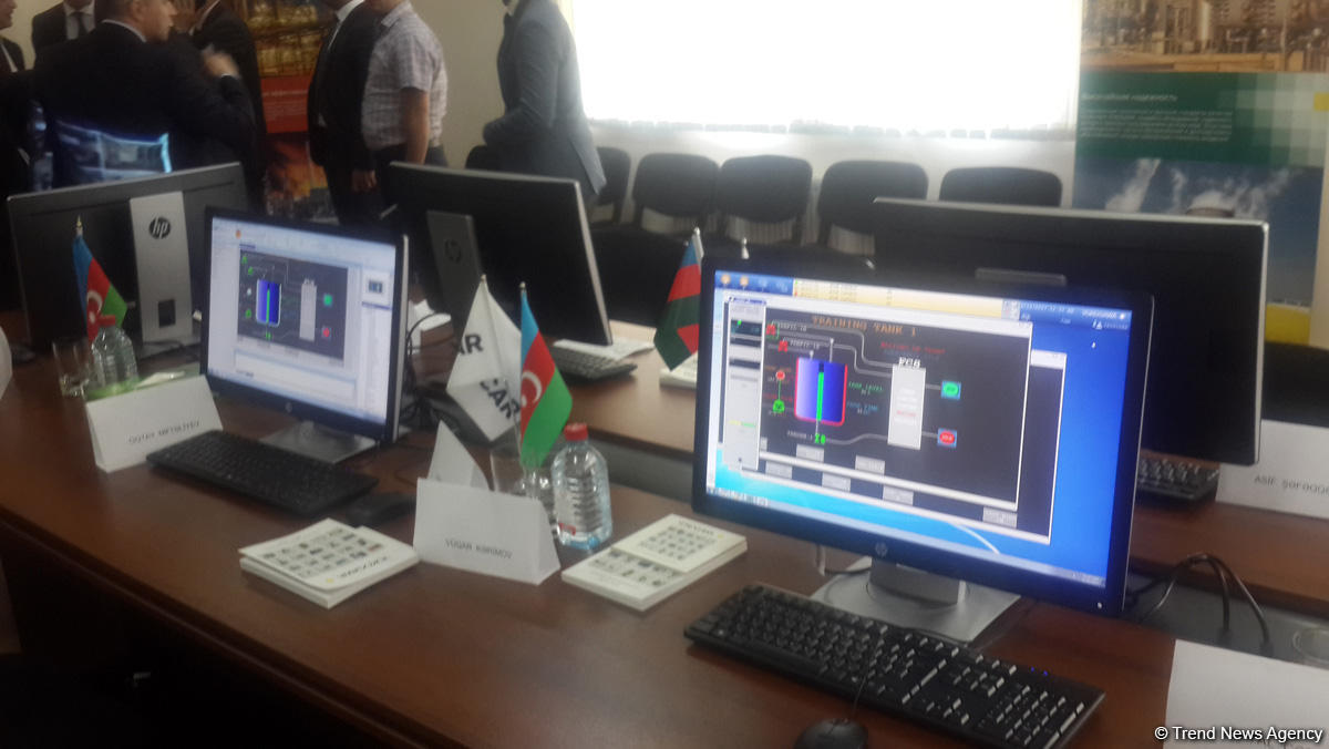 SOCAR-ın Tədris Mərkəzində müasir avtomatik idarəetmə sistemləri üzrə təlim otağının açılışı olub (FOTO)