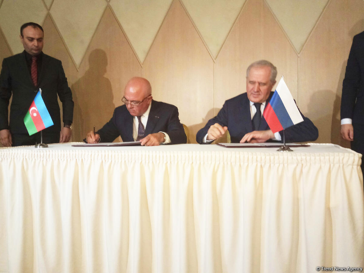 Azərbaycan Rusiya və Qırğızıstanla gömrük sazişi imzaladı (FOTO)