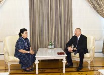 Prezident İlham Əliyev Xalq Artisti Fidan Qasımovaya “İstiqlal” ordeni təqdim edib (FOTO) (YENİLƏNİB)