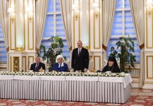 Prezident İlham Əliyev müqəddəs Ramazan ayı münasibətilə iftar mərasimində iştirak edib (FOTO) (Yenilənib 2)