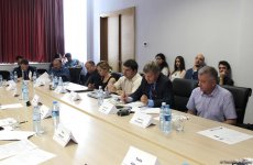 Bakıda ekspertlər Rusiya-Azərbaycan münasibətlərini müzakirə edir (FOTO)