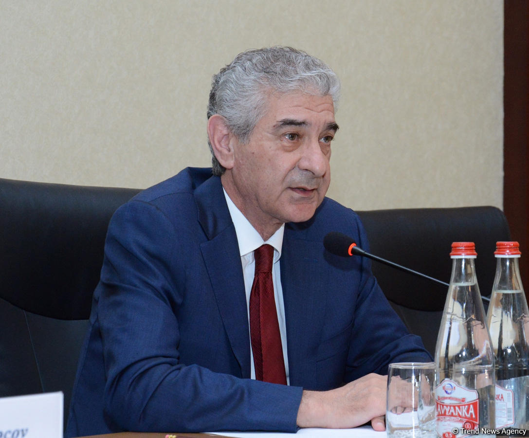 Əli Əhmədov: Azərbaycanda iqtisadi sahədə köklü islahatlar nəzərdə tutulub (FOTO)